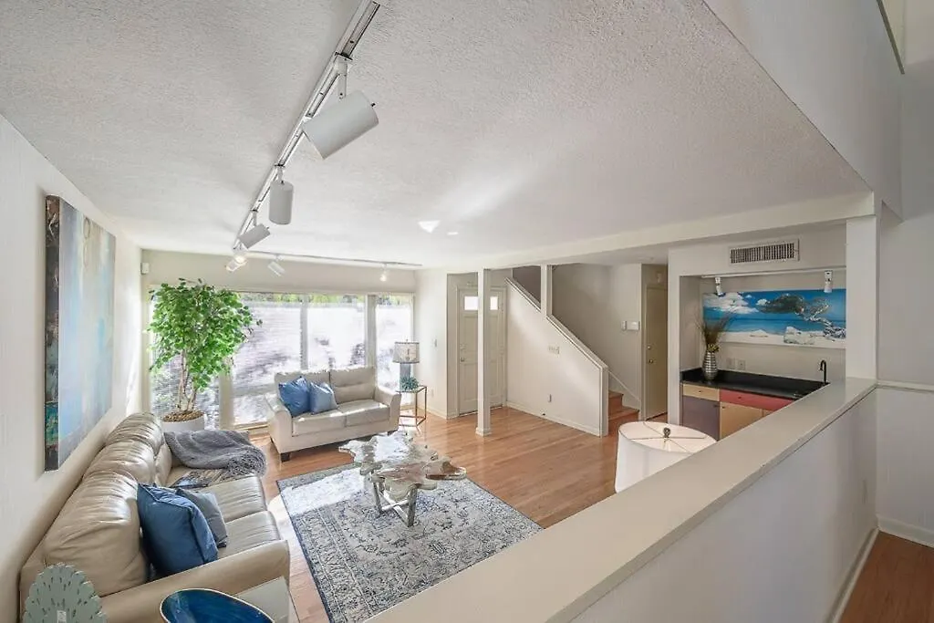 Holiday home Reel Relaxing Across From River In Huge 24 Foot Swim Spa Tampa